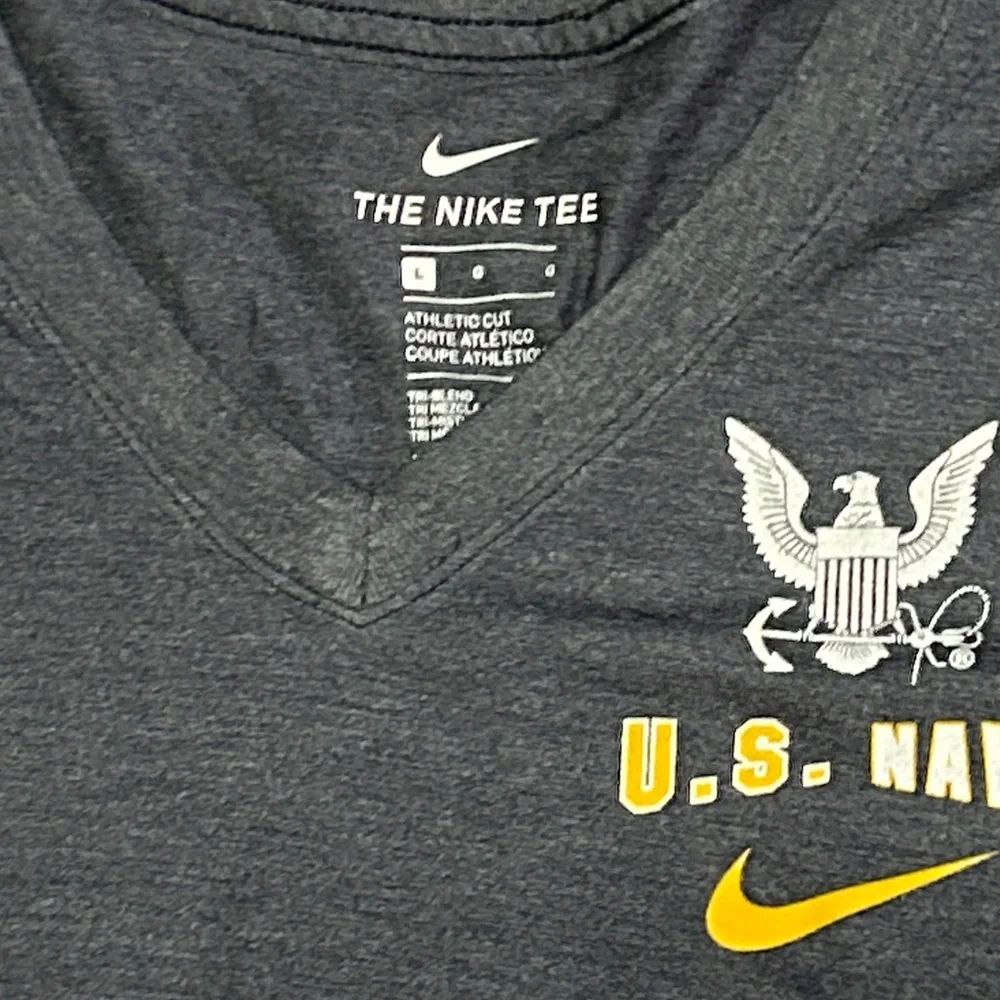 Nike Heathered Gray V-Neck‎ U.S. Navy Tee with Yellow Logo NEW Size Large